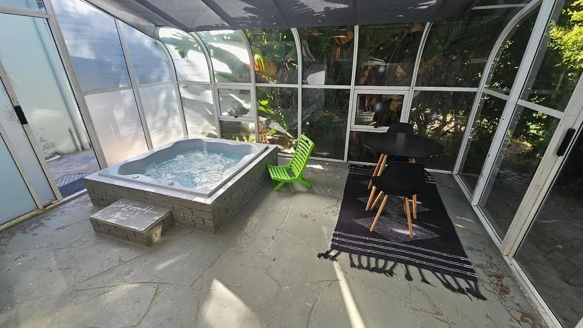 Jacuzzi, Airport, St George'S Park Apartment Port Elizabeth 0*,  South Africa